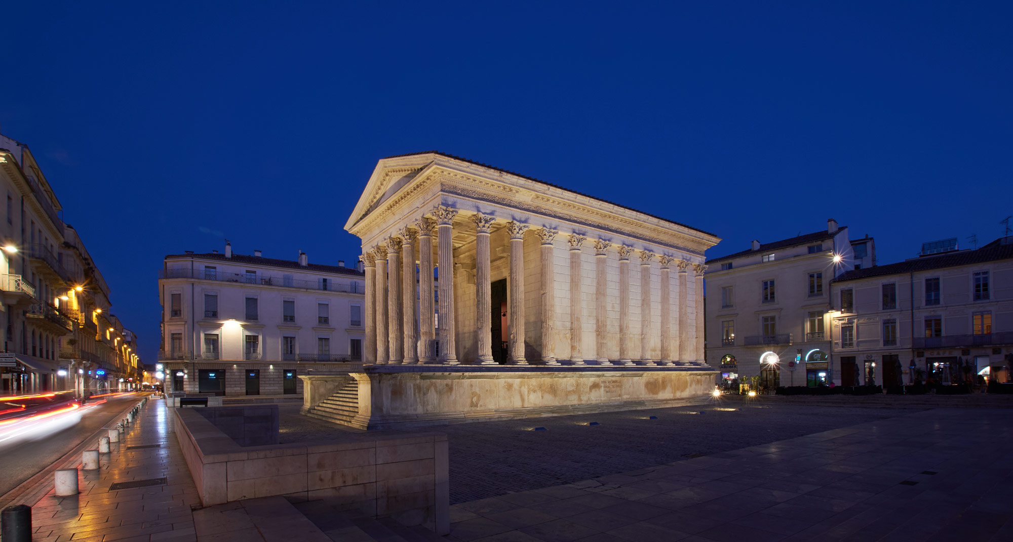 Maison Carrée, Nîmes (Photo license: CC BY 2.0)
